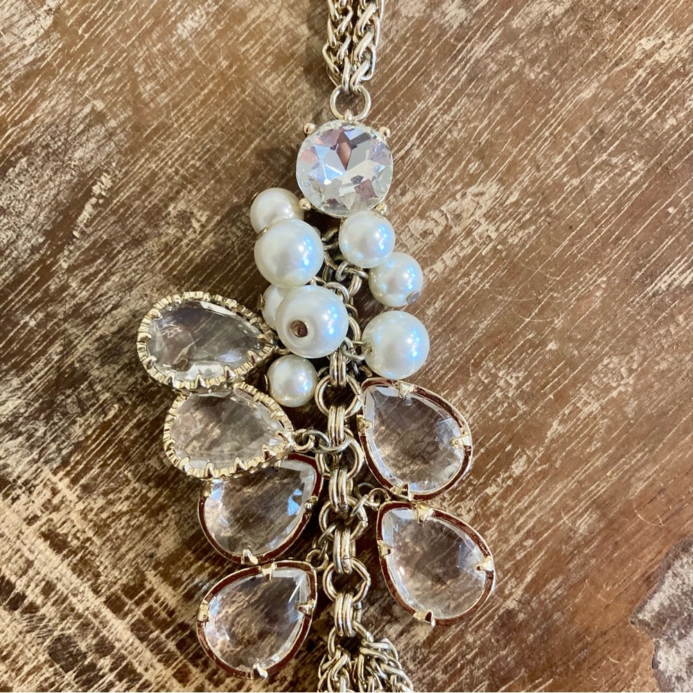 WHBM Gold Tone Tassel and Chain Necklace Faux Crystals Faux Pearls Long - Picture 10 of 13